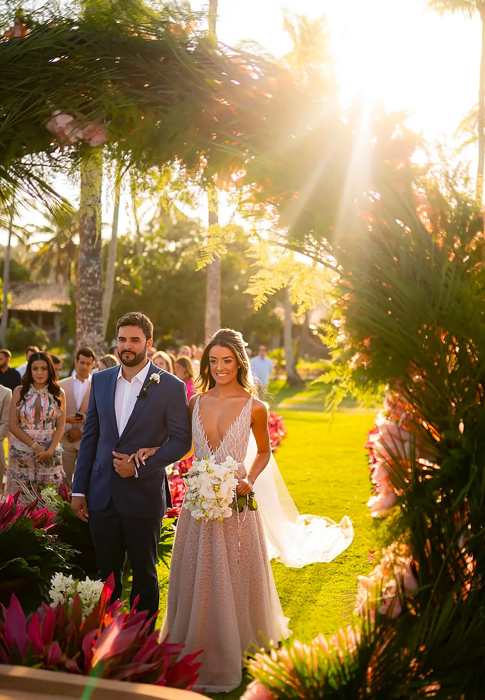 El sol entre las palmeras — fotografía de bodas por Paulo Oliveira