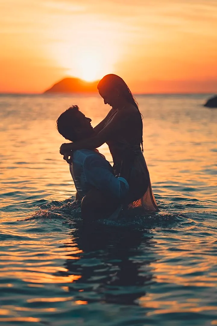 Contra el sol — fotografía de parejas por Paulo Oliveira